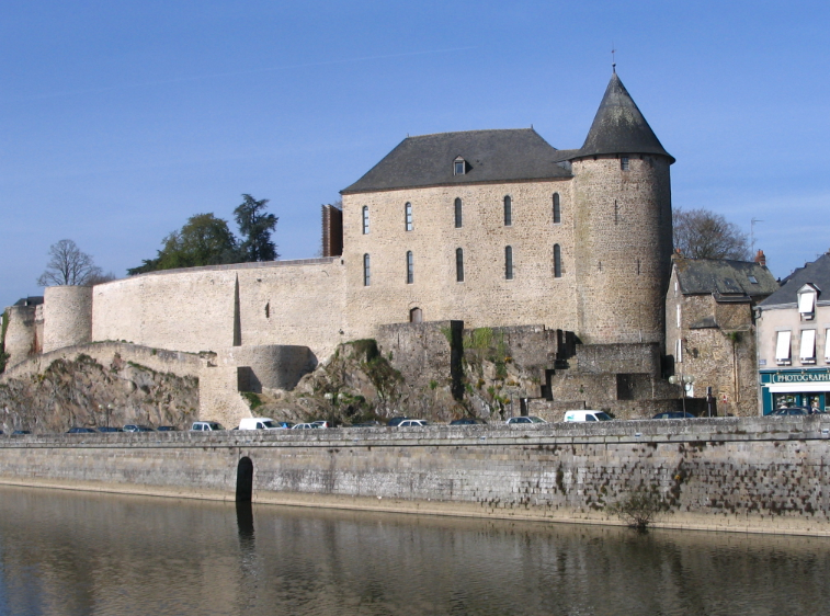Musée du Château de Mayenne, France